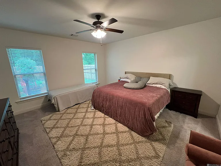 18945 Corlis Green Dr — Photo 13
