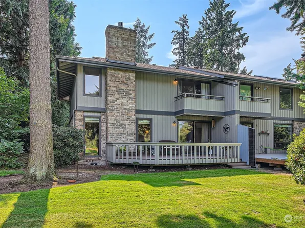 17102 66th Place NE, Kenmore, WA 98028