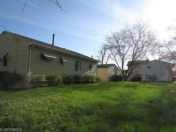 2nd image of 1090 Welton Ave
