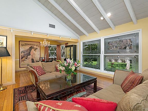 4th image of 13416 Chandler Blvd