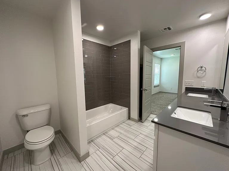 13508 Vinita Dr — Photo 13