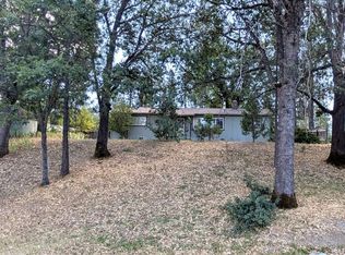 39 Pine Ave, Hayfork, CA 96041