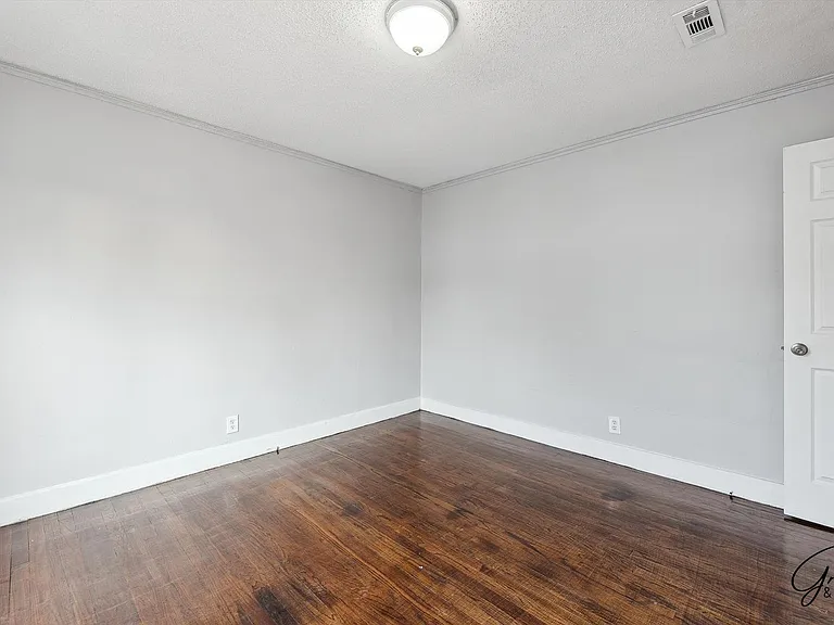 12650 Griggs St — Photo 33