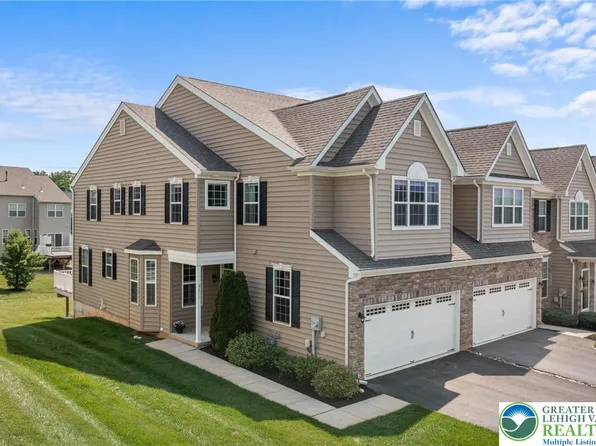 4628 Woodbrush Way, Allentown, PA 18104