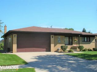 29070 Aline Dr, Warren, MI 48093