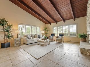 2815 Ross Ln, Escondido, CA 92025