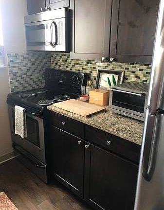 4th image of 1665 N Logan St APT 1040