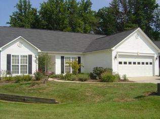 105 W Farm Creek Dr, Asheville, NC 28806