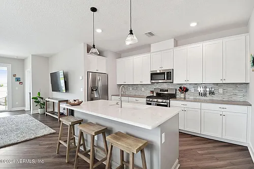 119 Spinner Dr Photo 1
