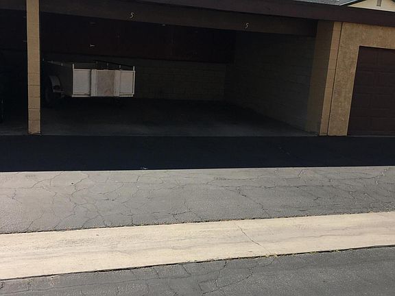 4th image of 42925 15th St W Unit 5