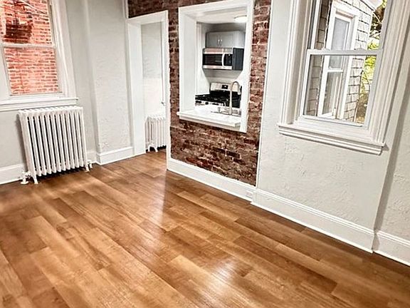 5th image of 4939 Walnut St #3R
