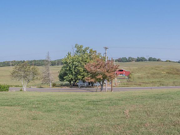 5th image of 1719 Highway 139