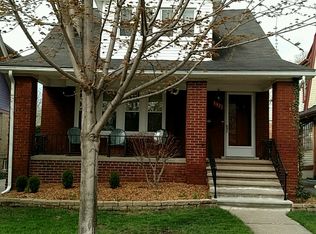 1371 Nottingham Rd, Grosse Pointe Park, MI 48230