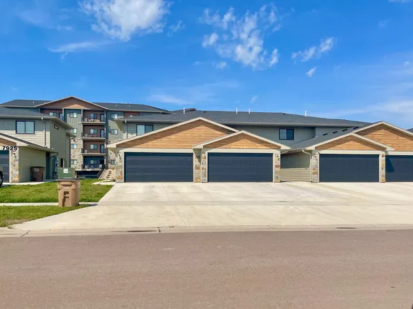 Sage Meadow Apartments & Townhomes