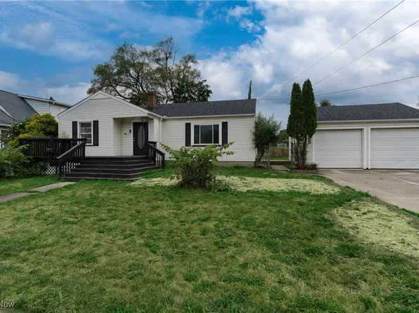 785 Silvercrest Ave, Akron, OH 44314