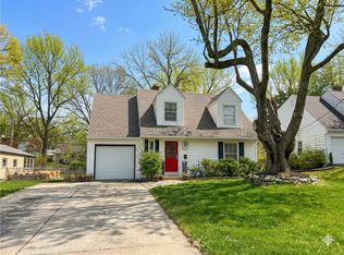 8309 Belleview Ave, Kansas City, MO 64114
