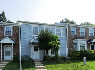 105 Wilshire Ct, Old Bridge, NJ 08857