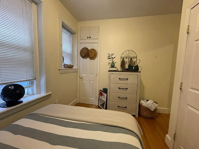 191 Winthrop Rd #2 — Photo 9