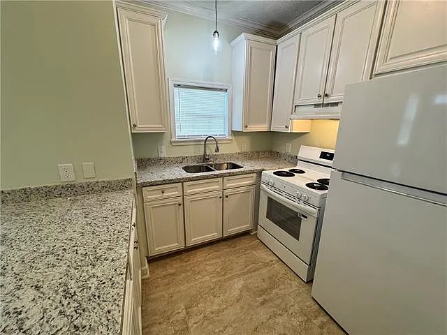 1323 Nunez St — Photo 4