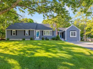 29 Washburn St, Sagamore Beach, MA 02562