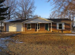 7 Christine Dr, O'Fallon, MO 63366