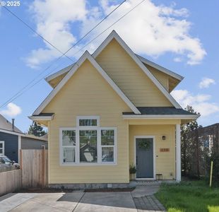 170 E 3rd St, Newberg, OR, 97132