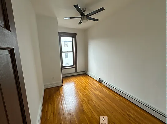 Rented by Douglas Elliman | media 22