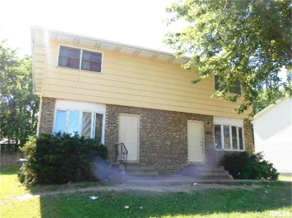 6217-6219 Western Ave, Davenport, IA 52806