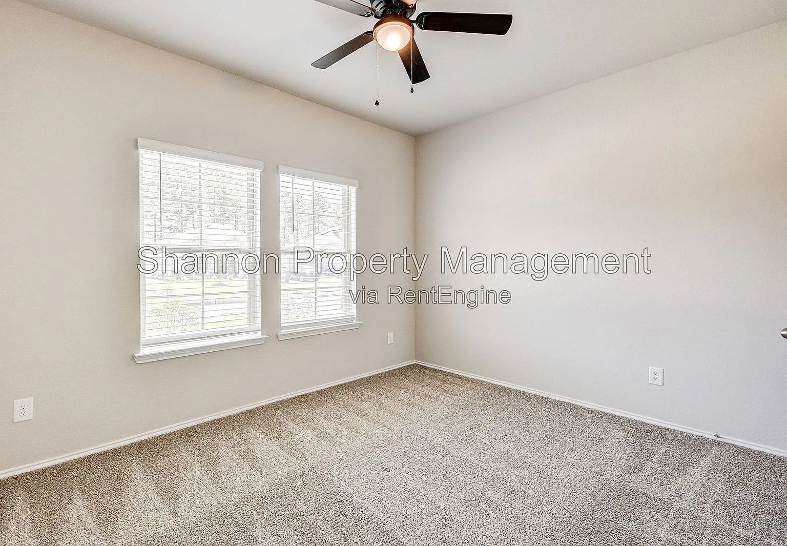 4 bed, 3.0 bath, 2482 sqft, $2,200 — Photo 4