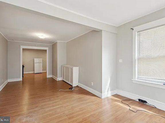 5th image of 21 S Wycombe Ave #A