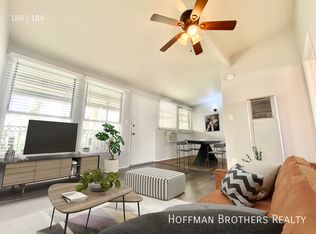 5704 La Mirada Ave #2A, Los Angeles, CA 90038