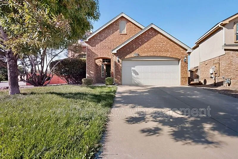 10101 Avenida Vista Cerros NW