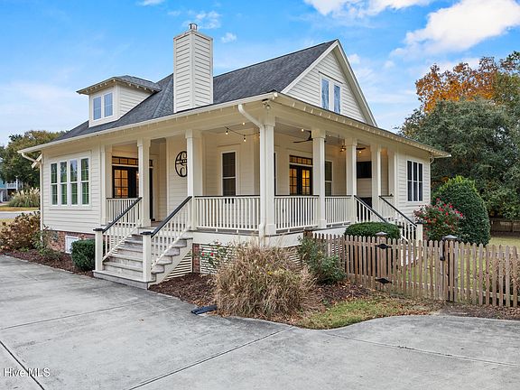 4th image of 214 Salt Marsh Lane