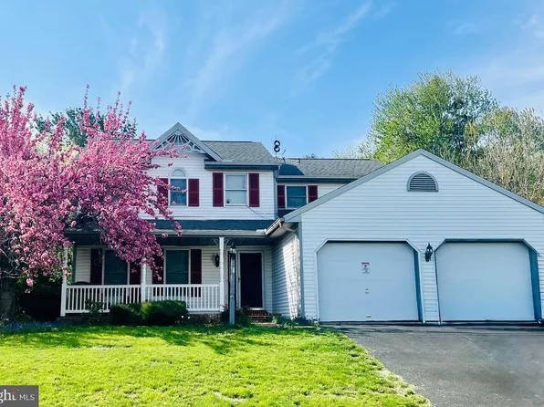 450 Sunrise Blvd, Elizabethtown, PA 17022