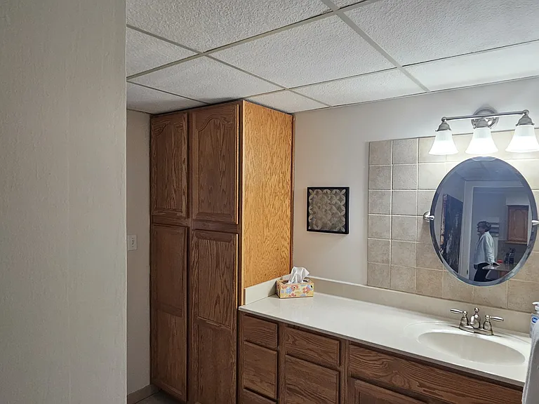 145 Fairway Ln #G — Photo 8