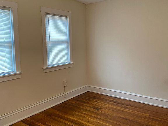 5th image of 1207 W 47th St APT 16