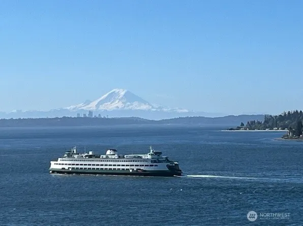 26248 Ohio Avenue NE, Kingston, WA 98346