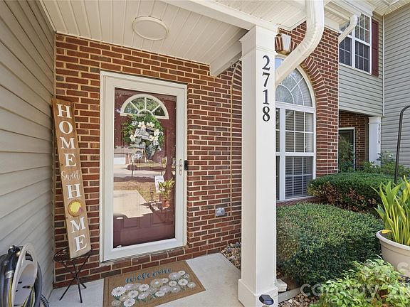 2nd image of 2718 Mill Valley Ct