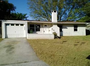 2502 25th Avenue Dr W, Bradenton, FL 34205