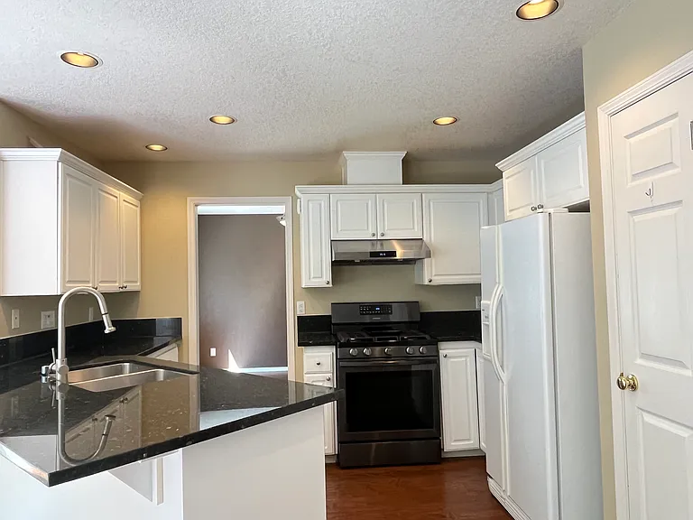 15272 NW Twinflower Dr — Photo 4