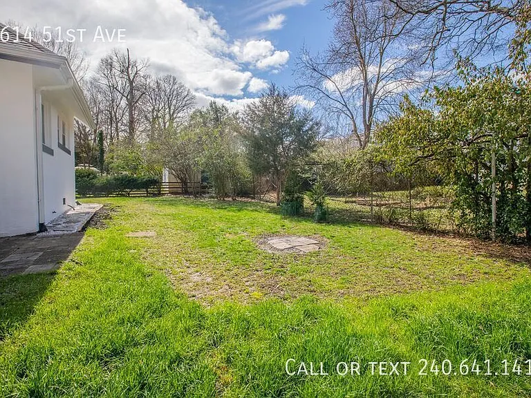 9614 51st Ave — Photo 36