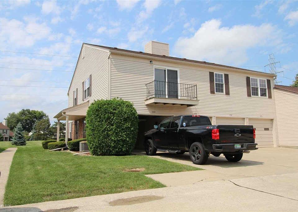 1st image of 15757 Charleston Dr