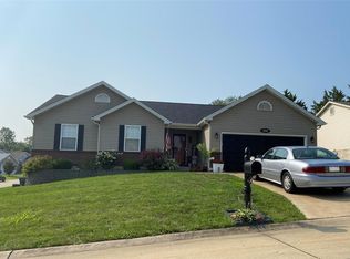 2300 W Rdg, Festus, MO 63028