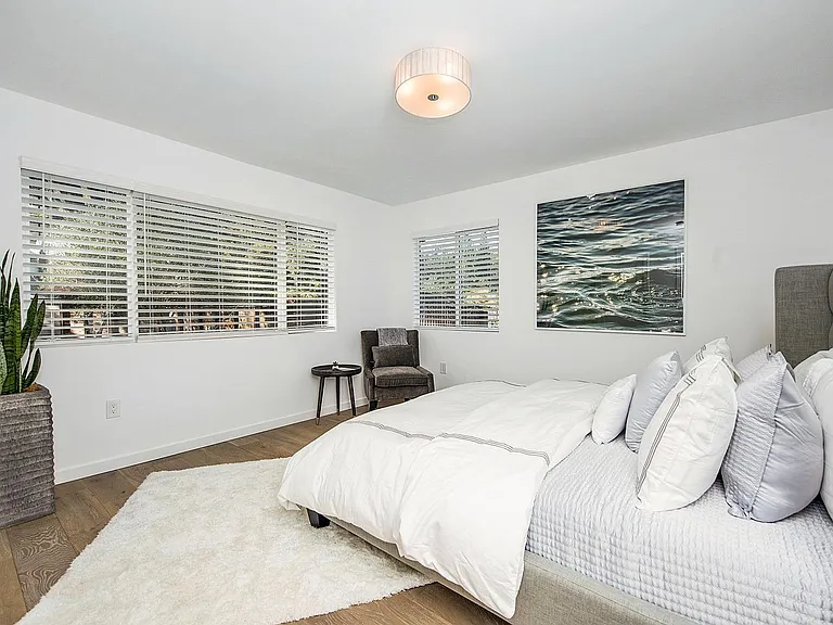 3002 Foothill Blvd — Photo 32