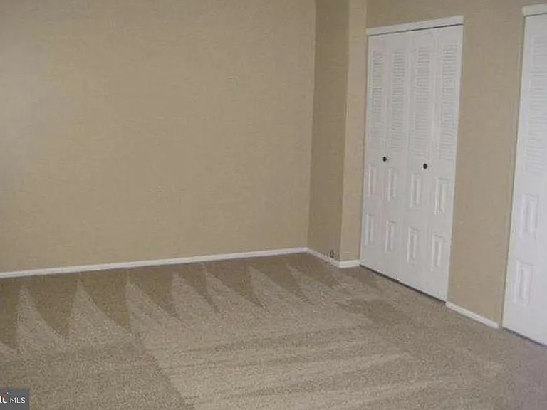 205 Bernard Ct — Photo 19