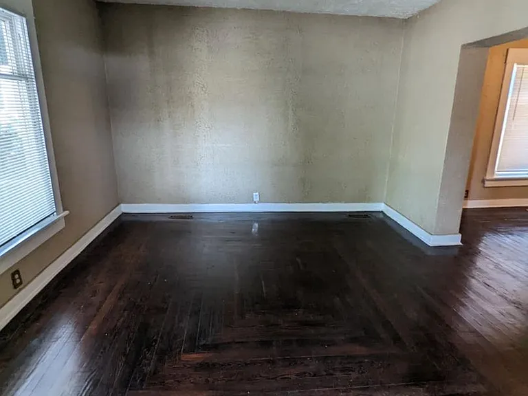 803 S Topeka Ave — Photo 6