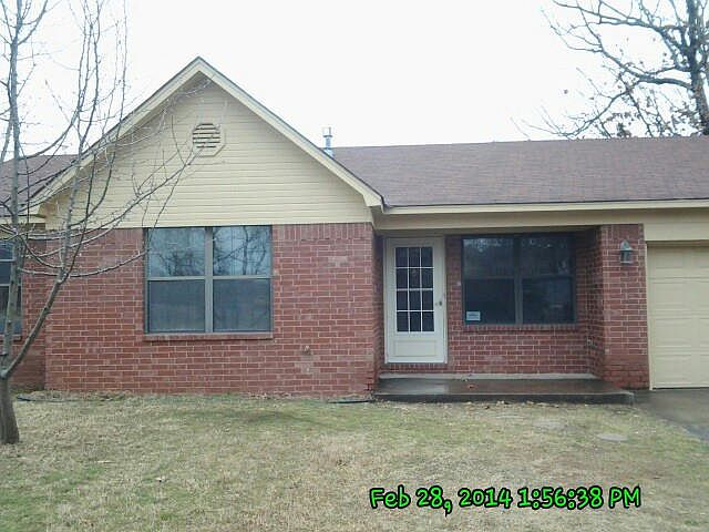 1st image of 2103 S Jackson Ave