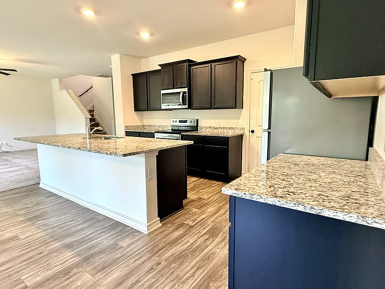 109 Sunnymeade Ln — Photo 10