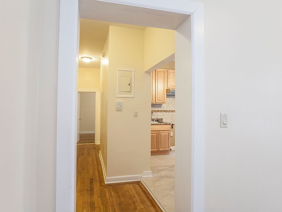 1st image of 279 Ocean Ave #Br1