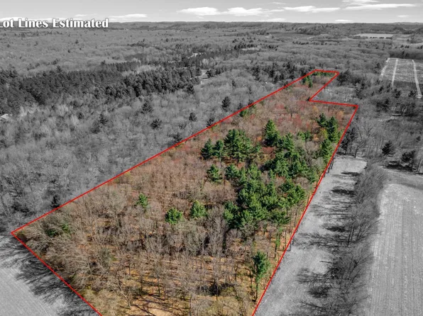 Montgomery Rd, Hixton, WI 54635